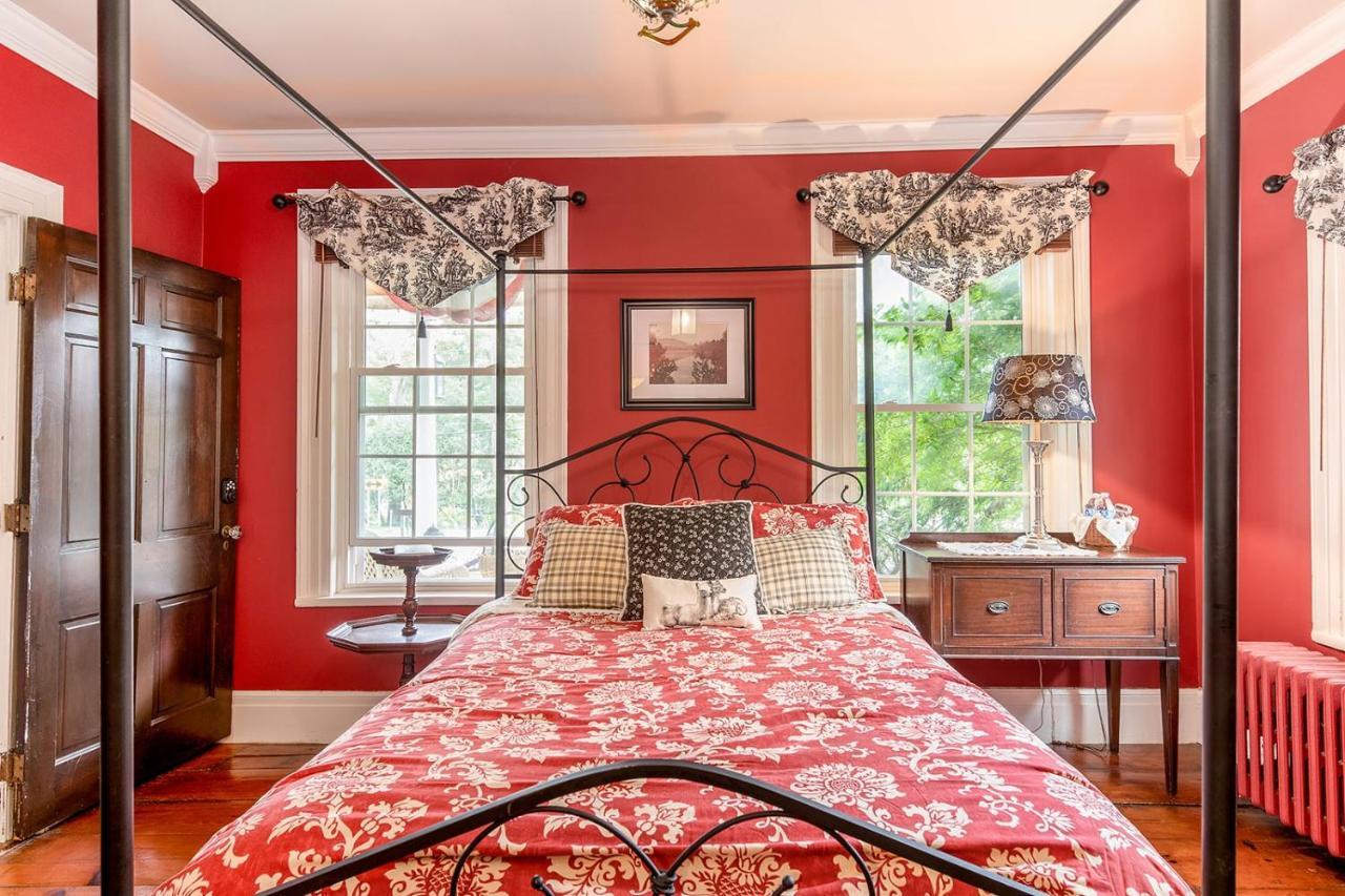 Van Winkle Inn Greenville Ngoại thất bức ảnh