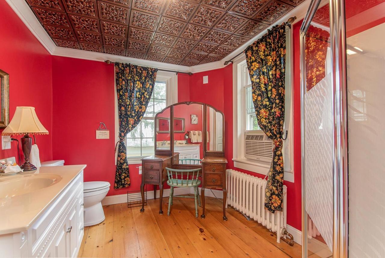 Van Winkle Inn Greenville Ngoại thất bức ảnh