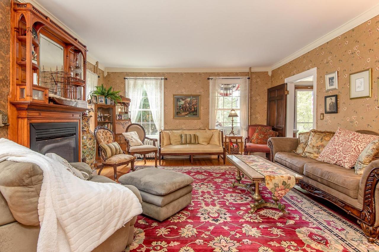 Van Winkle Inn Greenville Ngoại thất bức ảnh