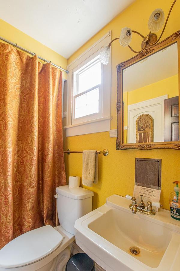 Van Winkle Inn Greenville Ngoại thất bức ảnh