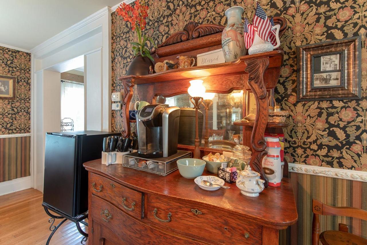 Van Winkle Inn Greenville Ngoại thất bức ảnh