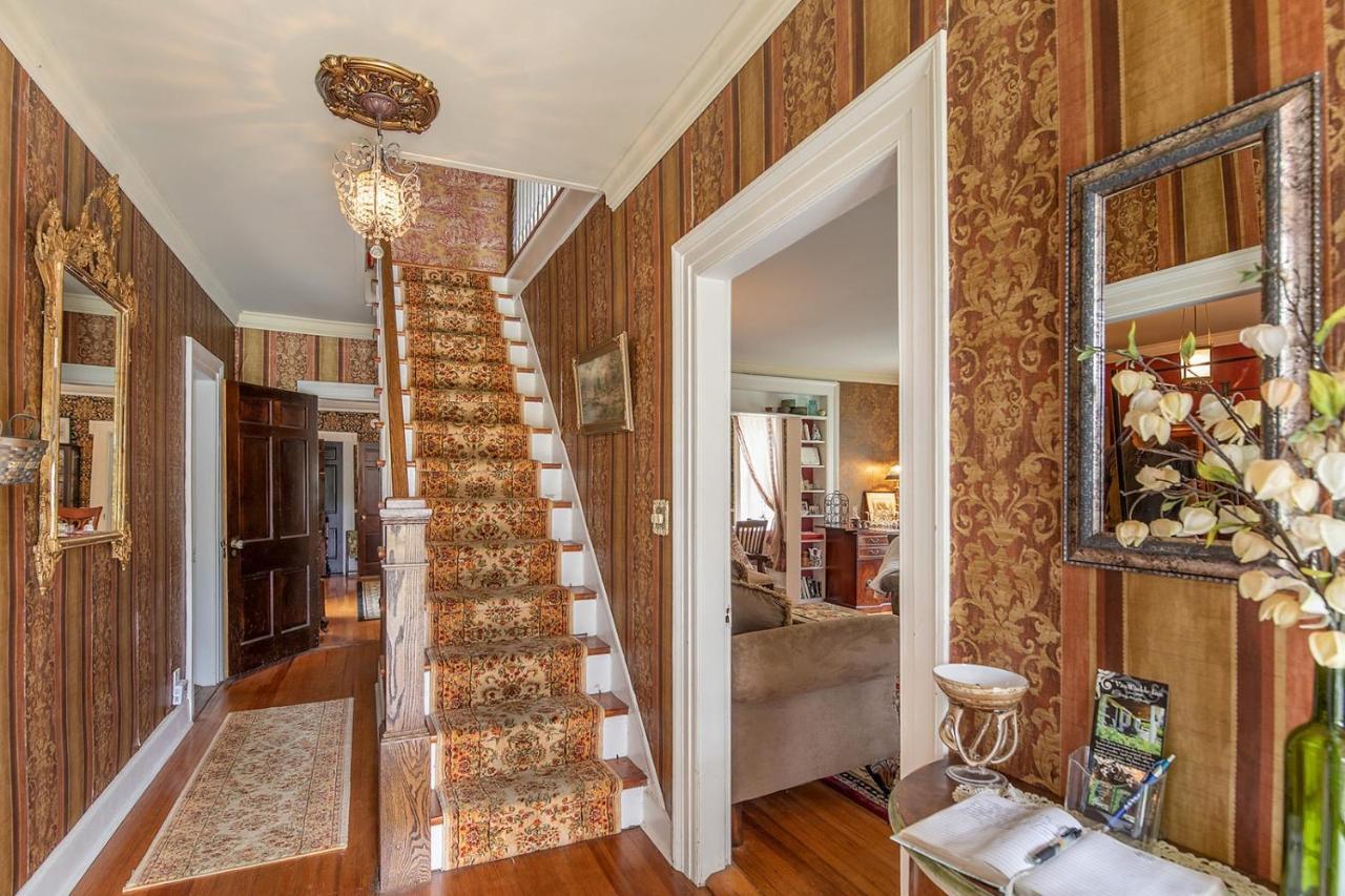 Van Winkle Inn Greenville Phòng bức ảnh